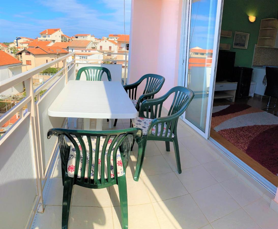 Roko Apartment House Primosten Exterior photo